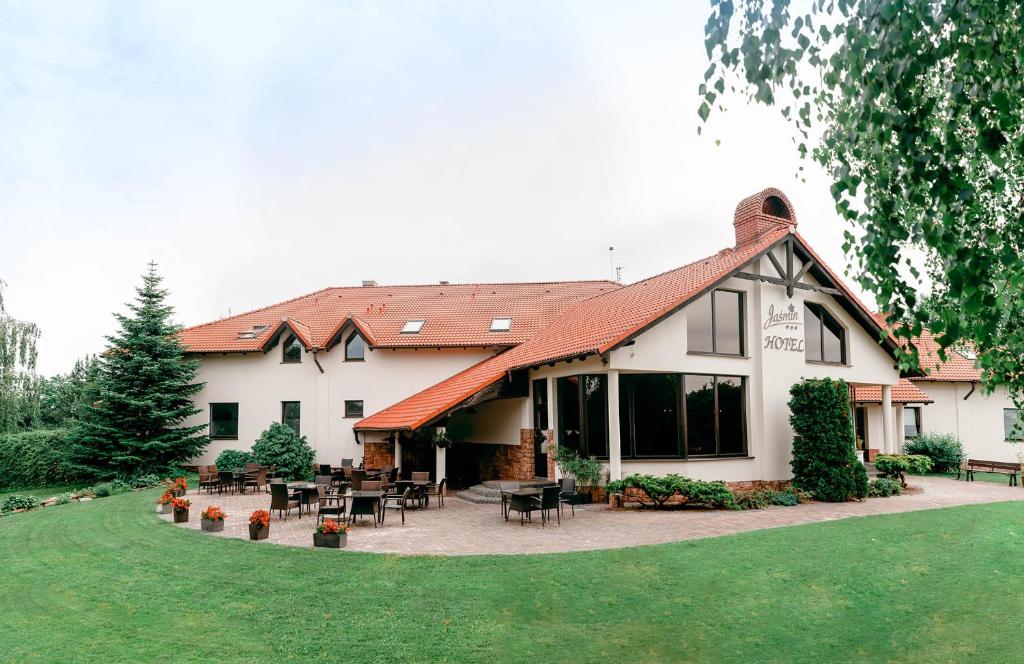 Фото Hotel Jaśmin
