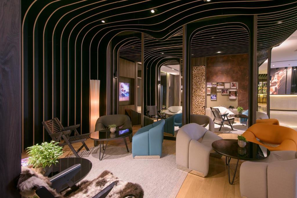 Posezení v ubytování Postojna Cave Hotel Jama