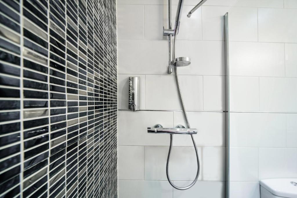 Mentone Hotel - Resim 40