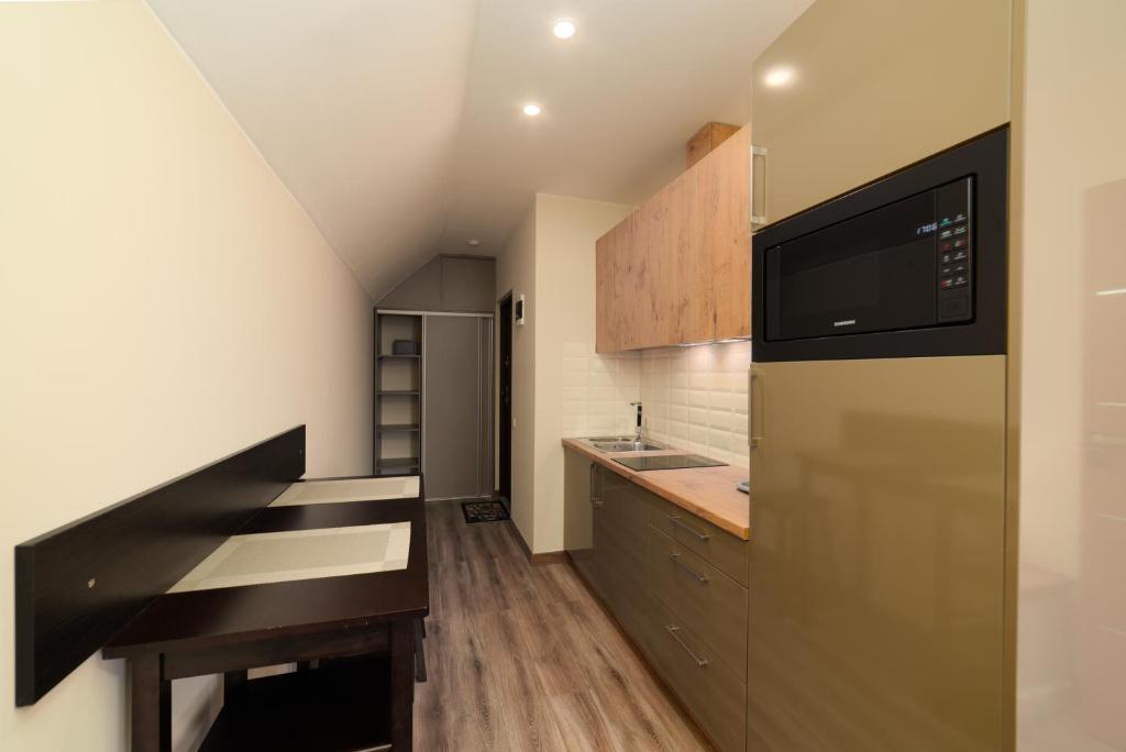 TAKO Apartments parking free - شقة