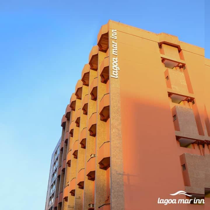 Lagoa Mar Inn