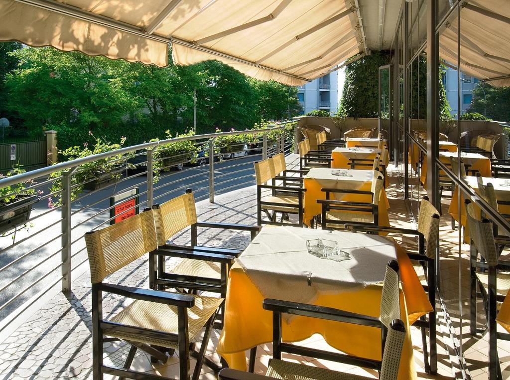 Restaurace v ubytování Hotel Acropolis
