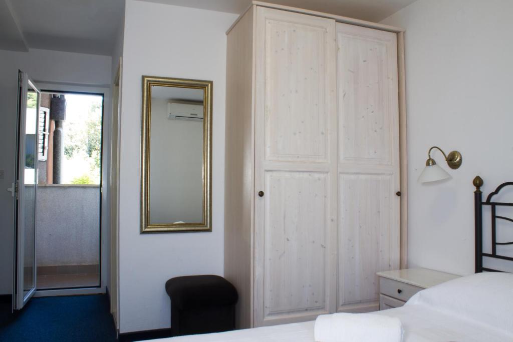 B&B Baron Gautsch - 1