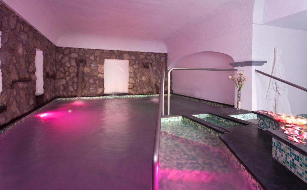 Foto dalla galleria di Parco Residence La Rosa a Ischia