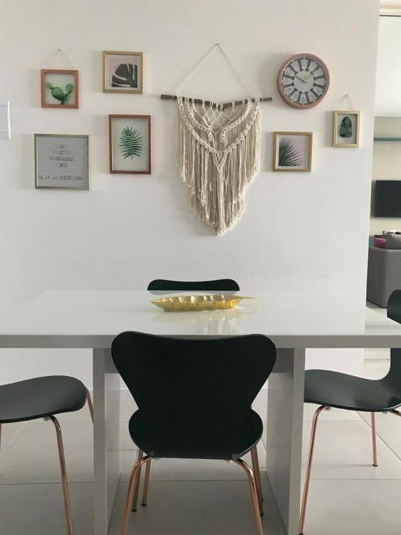  Studio em excelente localização e vista para o mar