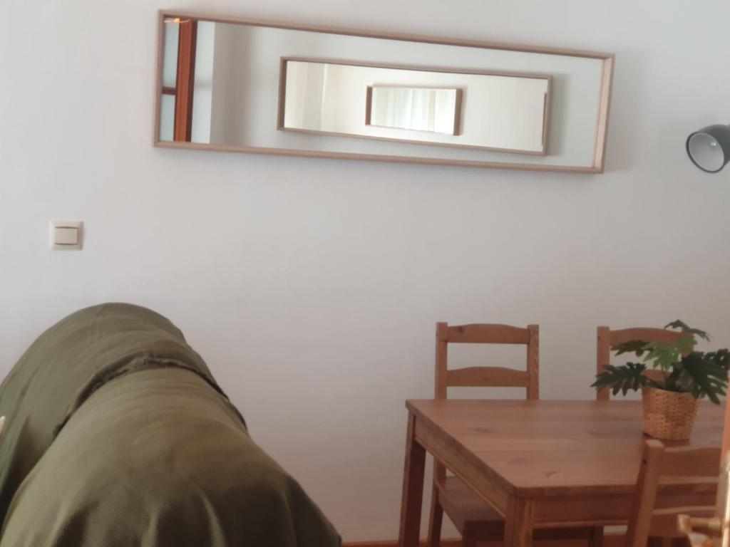 Posedenie v ubytovaní Apartamento en Cuevas del Becerro