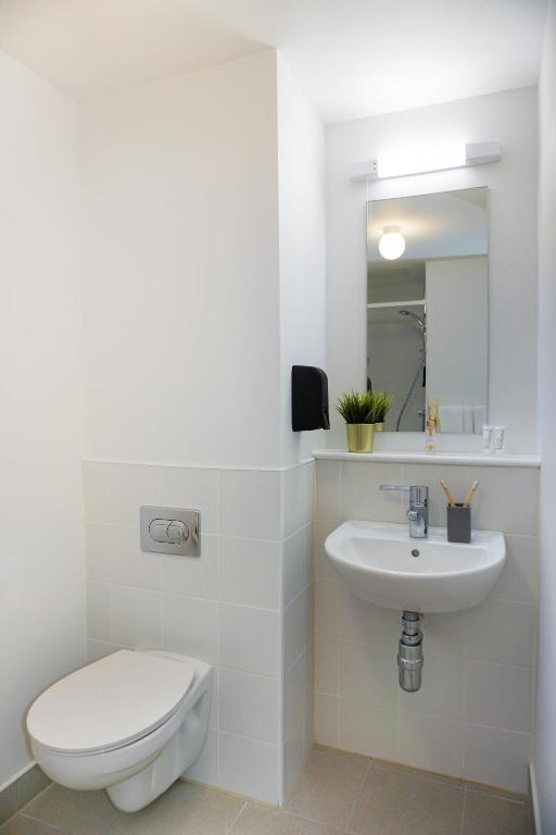 Phòng tắm tại Swuite Dublin