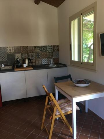 Kuchyňa alebo kuchynka v ubytovaní Karrua House
