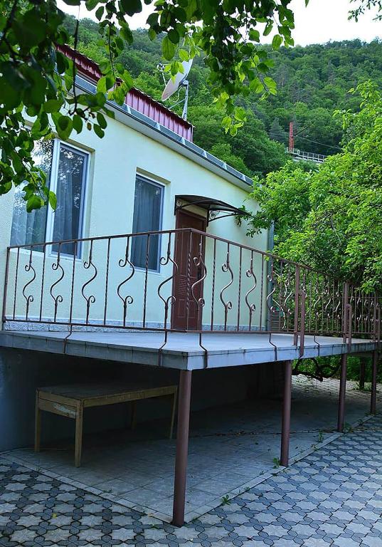 Balkón nebo terasa v ubytování Getap Restaurant & Hotel Vahagnadzor