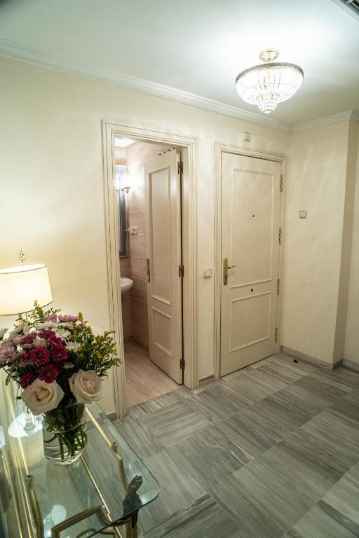 Fotografie z fotogalerie ubytování APARTAMENTO MILLA DE ORO- HACIENDA NAGUELES 4D v destinaci Marbella