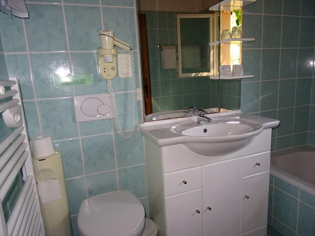 AU BOIS FLEURI Les Chambres d'Hôtes - Chambre Triple Confort