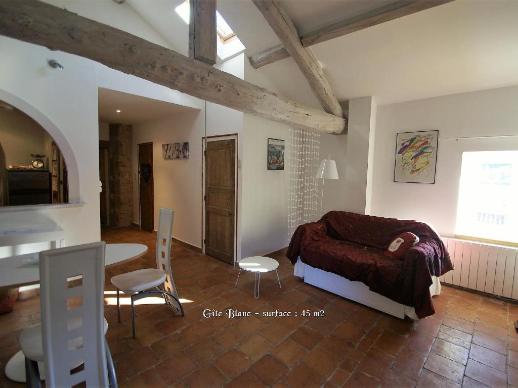 Maison Bersane - One-Bedroom Superior Apartment