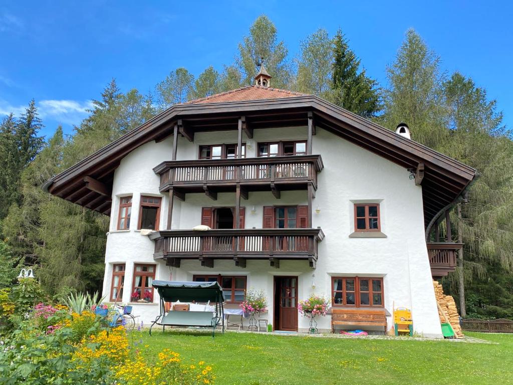 Budova, kde se apartmán nachází