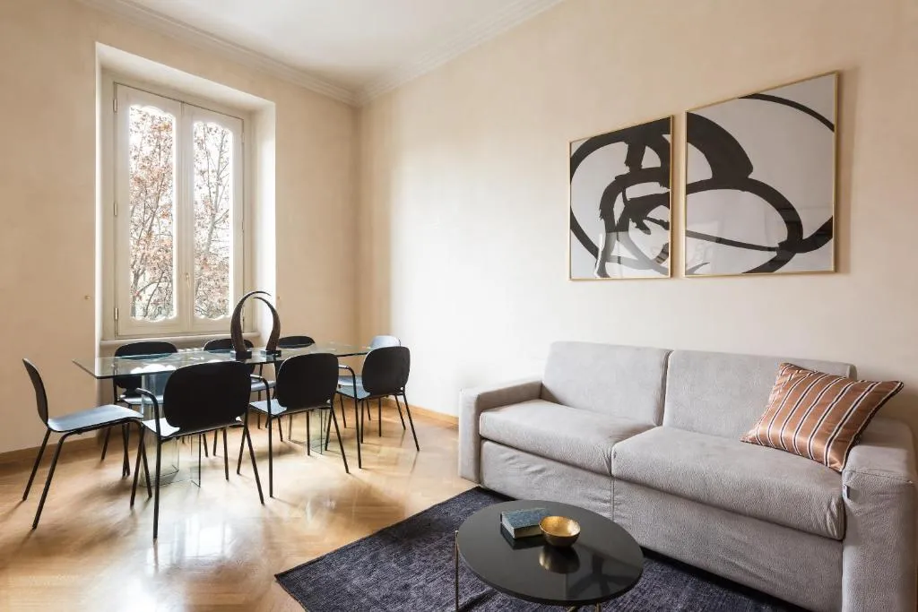 Sonder — Ara Pacis, Roma, Italy