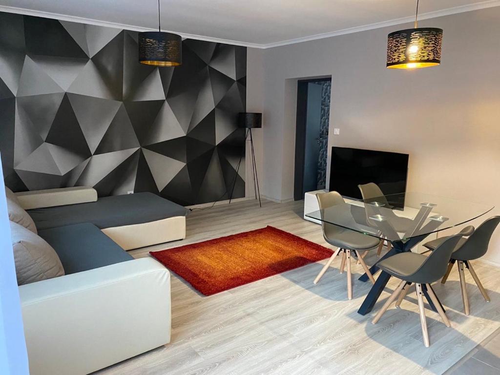 Napsugár Apartmanház 7815 Harkány, 14 Szabadság út kép - 1