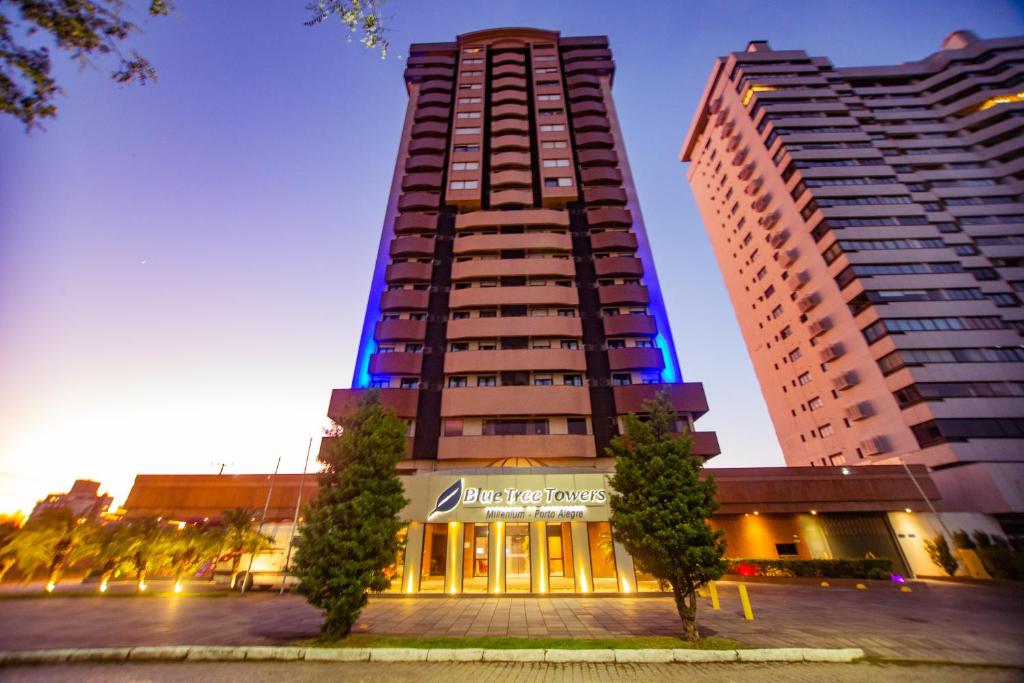 O edifício em que o hotel se localiza