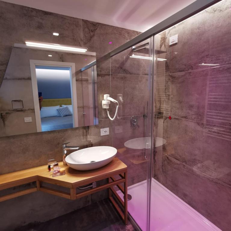 J Luxury Home - Deluxe Apartment 2