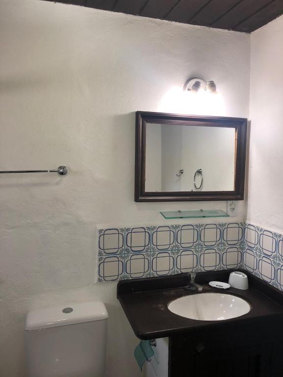  Apartamento Frente Mar com 02 suítes