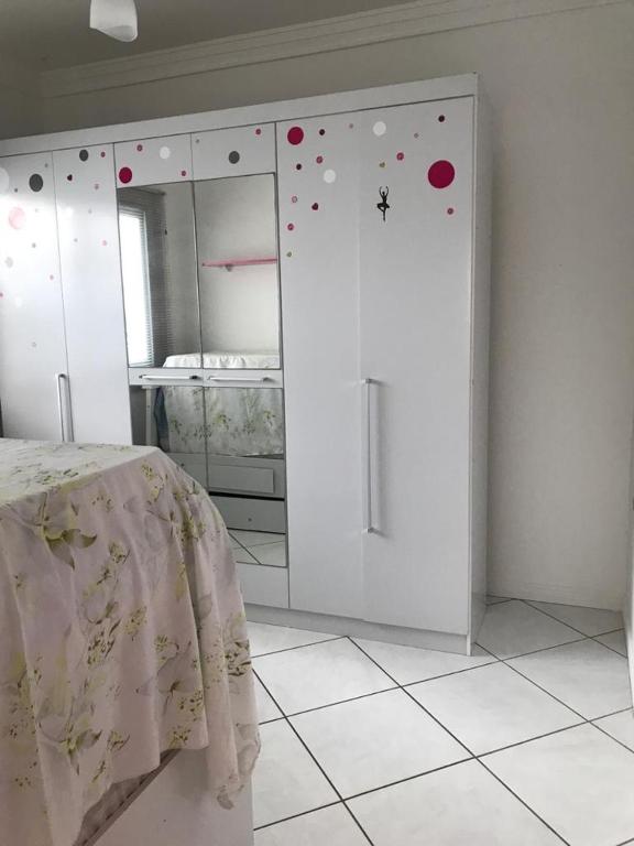  Apartamento no Edificio Neuza
