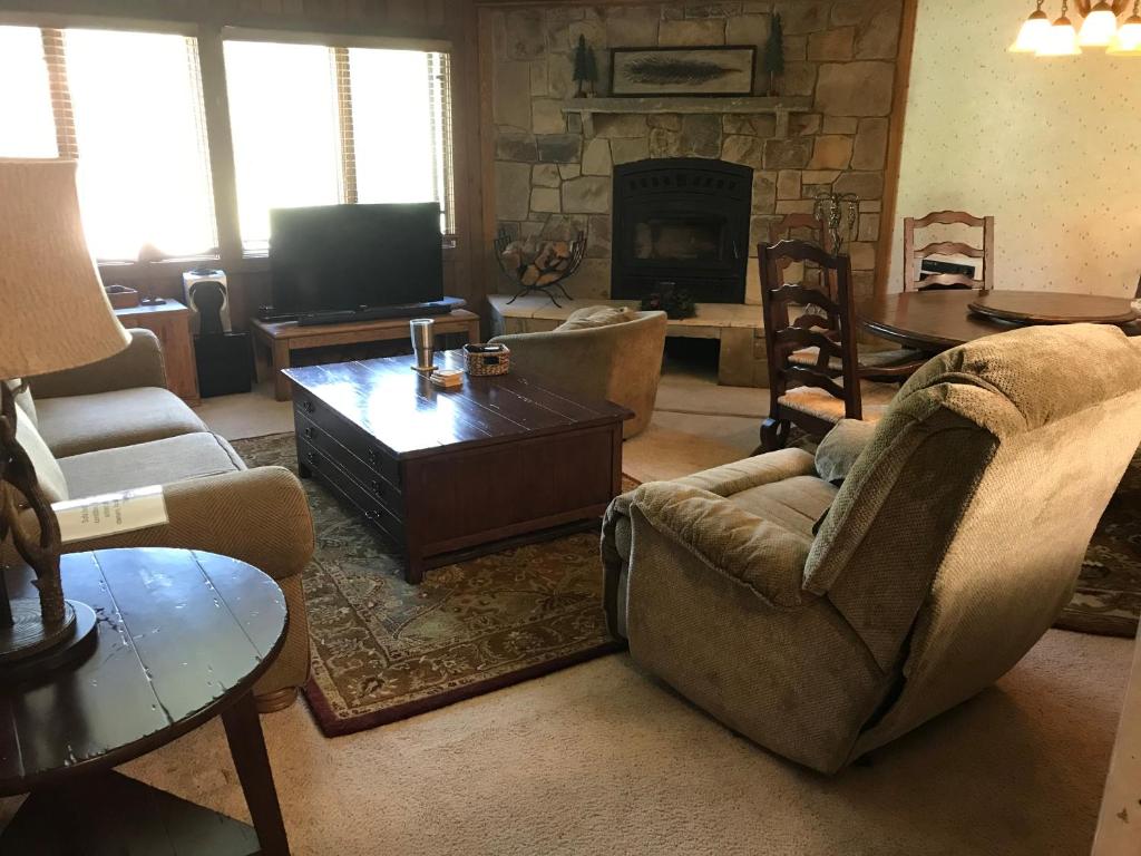 Mountainback #94 - Housity