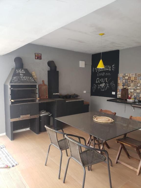  Casa em Condomínio Fechado