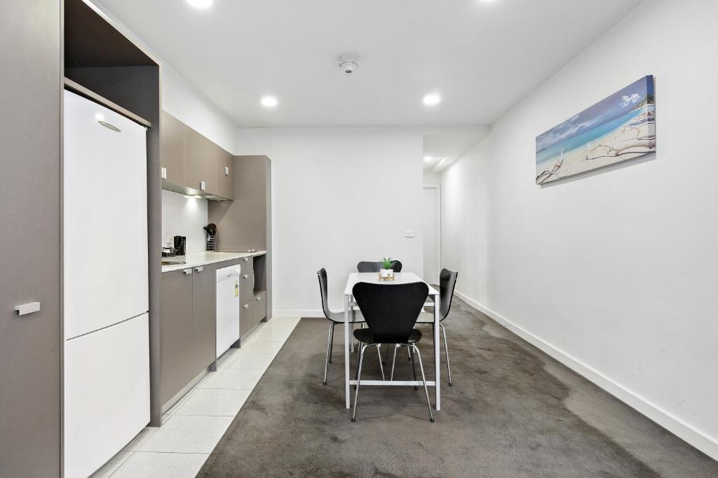 Cosmopolitan Hotel and Apartments - Resim 14