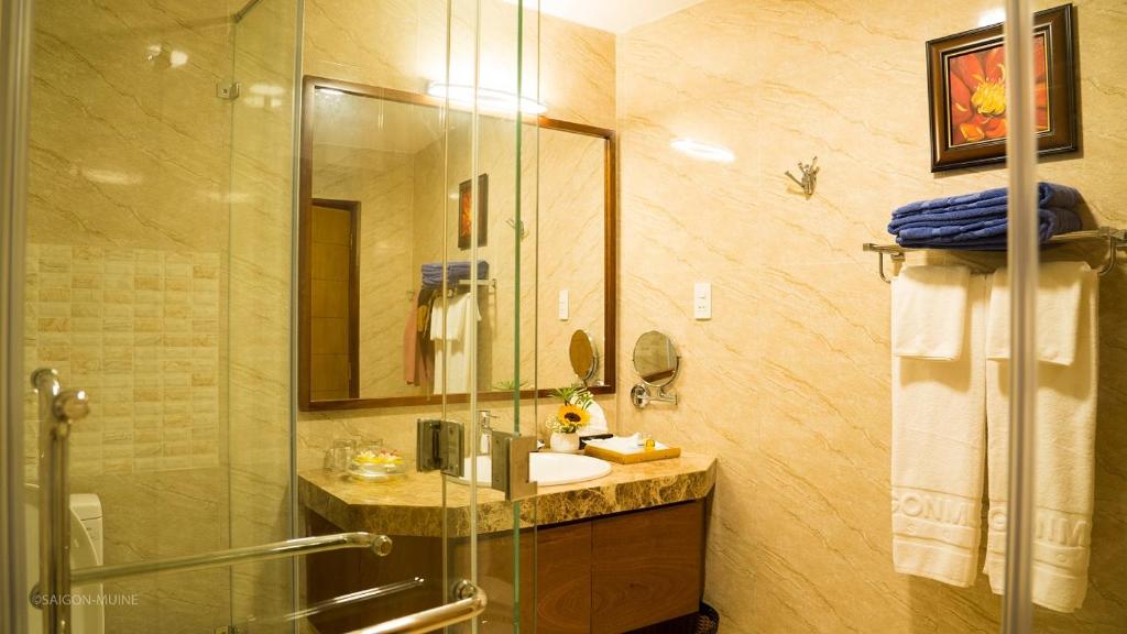 Suite Gia Đình