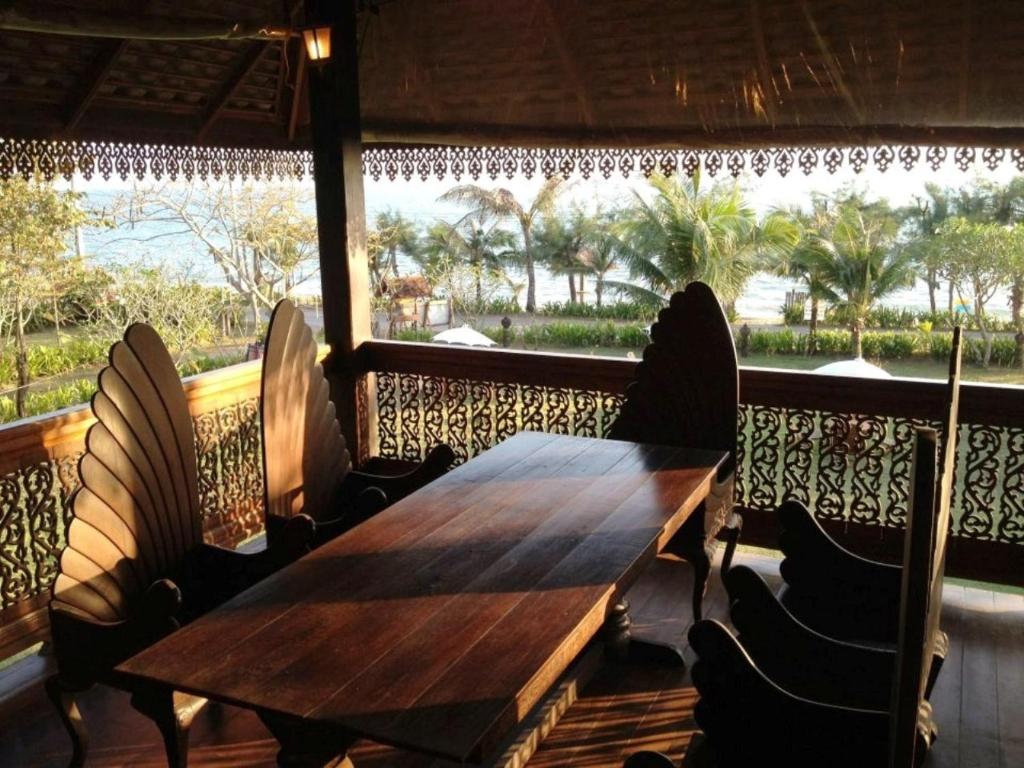 Ruen Thai Rim Haad - Villa De Três Quartos