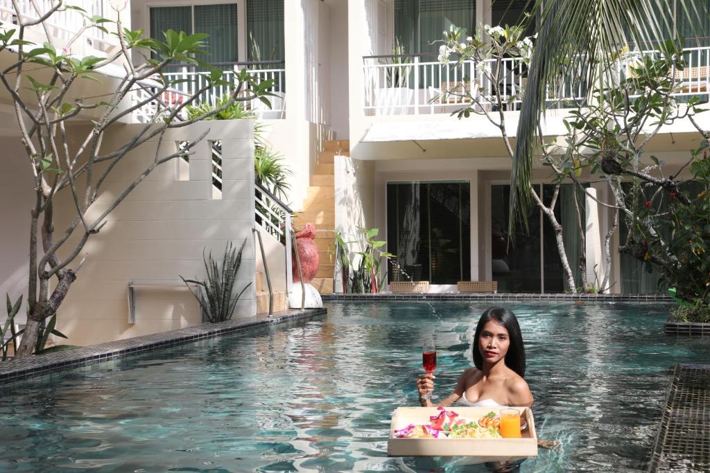 Bazén v ubytování A2 Pool Resort - SHA Plus nebo v jeho okolí