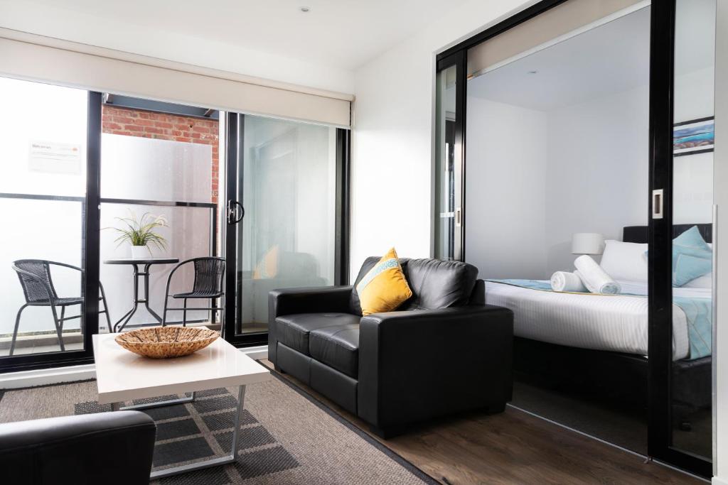 RNR Serviced Apartments North Melbourne - Apartamento De Un Dormitorio Con Balcón