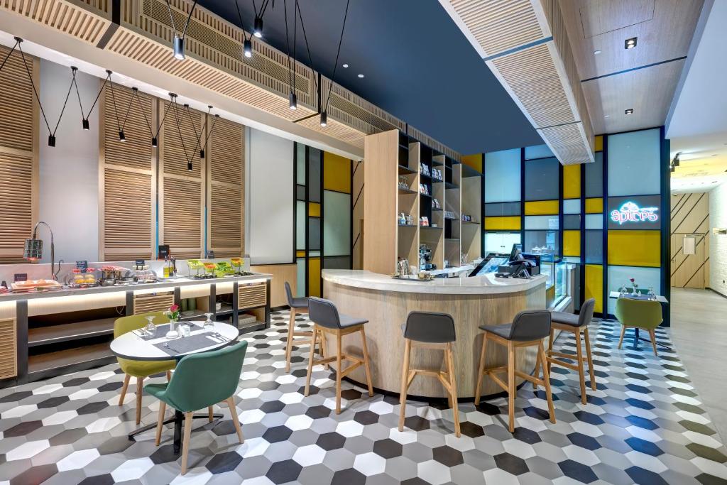 Fotografie z fotogalerie ubytování URBAN Al Khoory Hotel v Dubaji