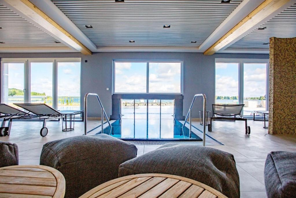 Posezení v ubytování Maremüritz Yachthafen Resort