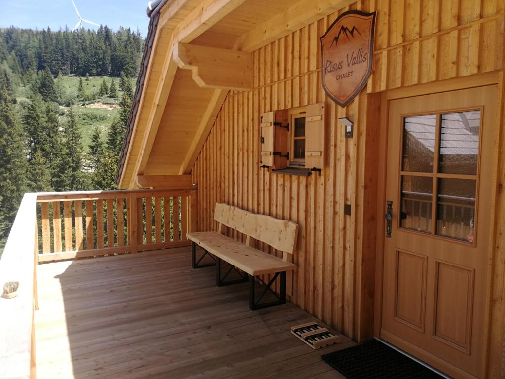 Balkón nebo terasa v ubytování Chalet Risus Vallis Lachtal