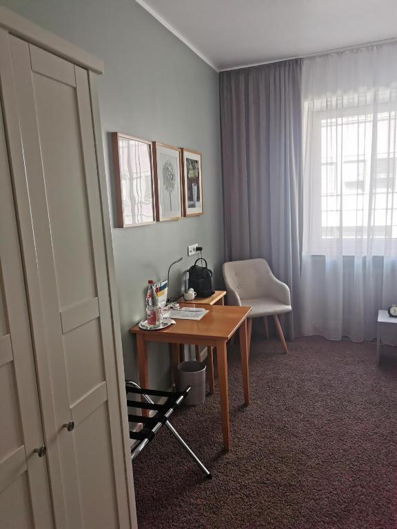 MAX Hotel Düsseldorf Self-Check-in - Resim 26