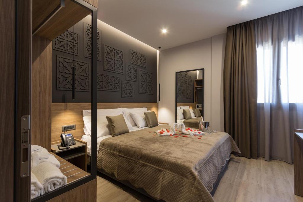 Giafra Luxury Rooms - 11