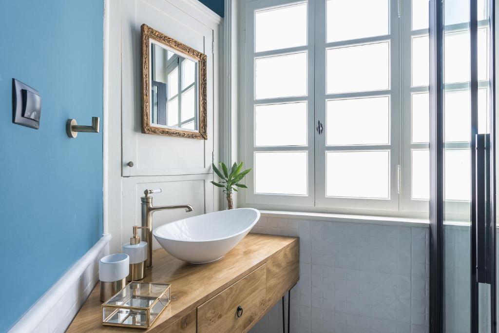 Moon And Stars Athens - Resim 43