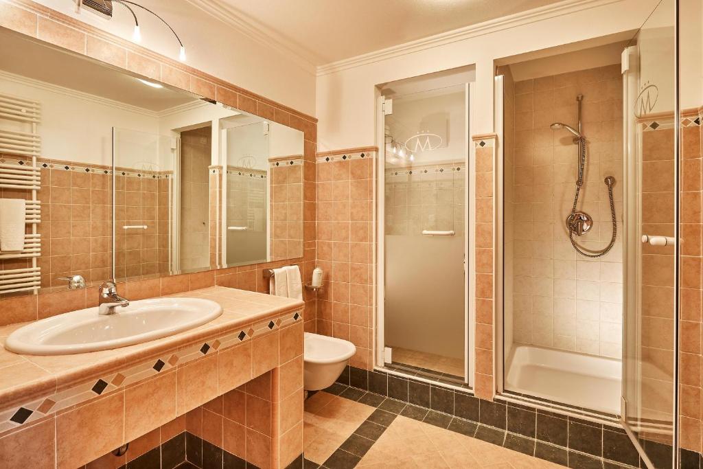 Koupelna v ubytování Hotel Marmolada
