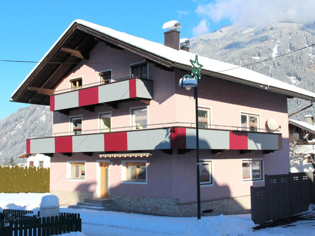 Nespecifikovaný výhled na hory nebo výhled na hory při pohledu z apartmánu