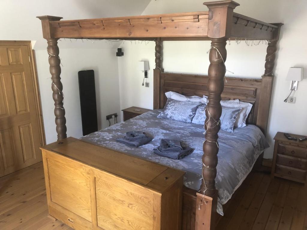 Castle House Holiday Home - Chalet De Deux Chambres