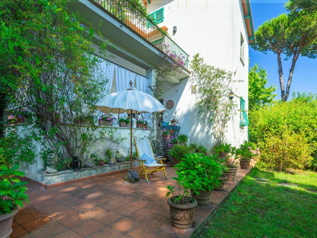 Vonkajšia záhrada v ubytovaní Holiday Home Madda by Interhome