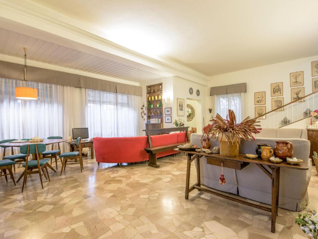 Posedenie v ubytovaní Holiday Home Madda by Interhome