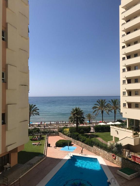 Neptuno Beachfront Apartments, Marbella – Bijgewerkte prijzen ...