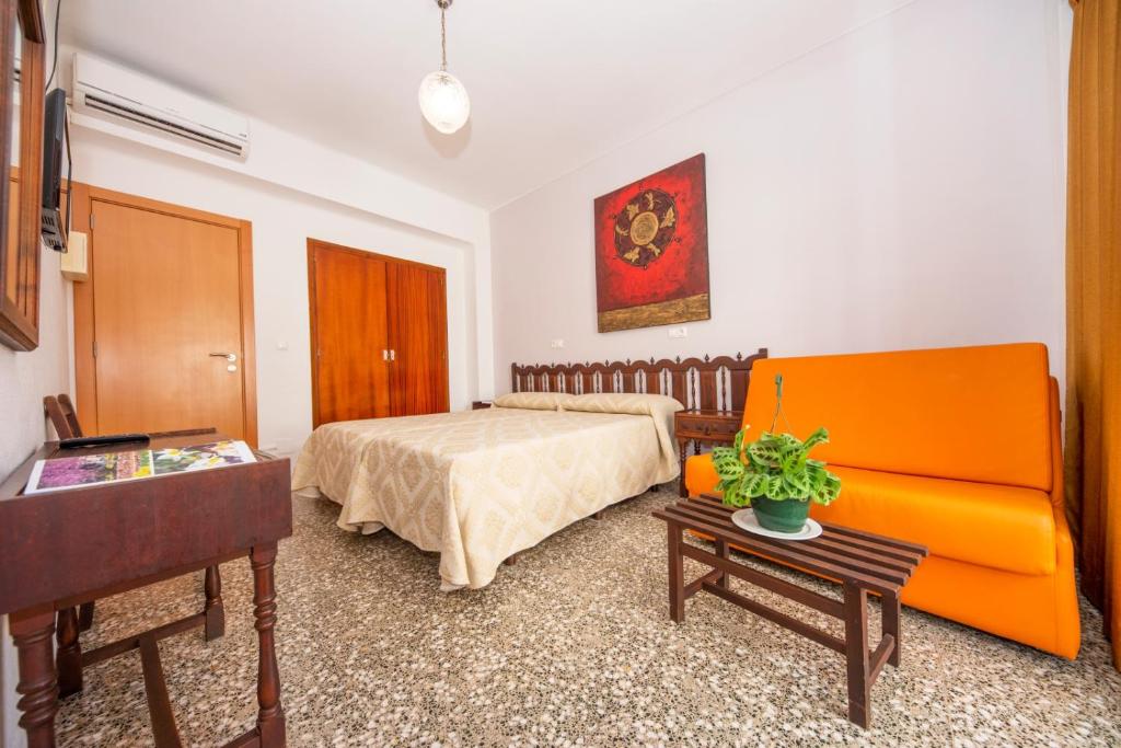 Hostal Santa Eulalia - Double Or Twin Room