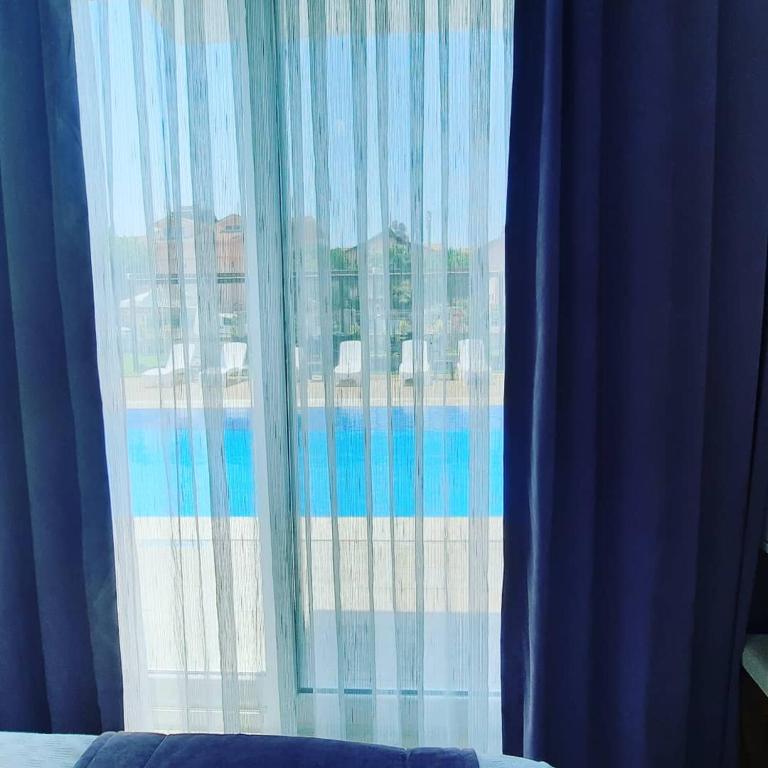 Bazén v ubytování Vespera hotel nebo v jeho okolí