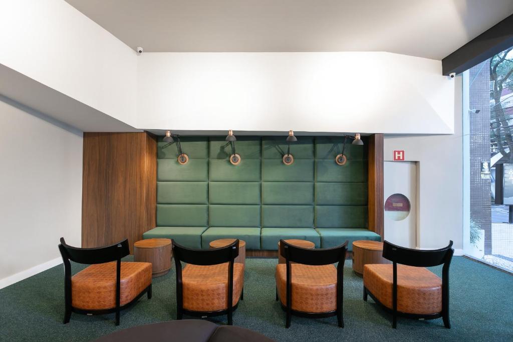  Saint Emilion Hotel