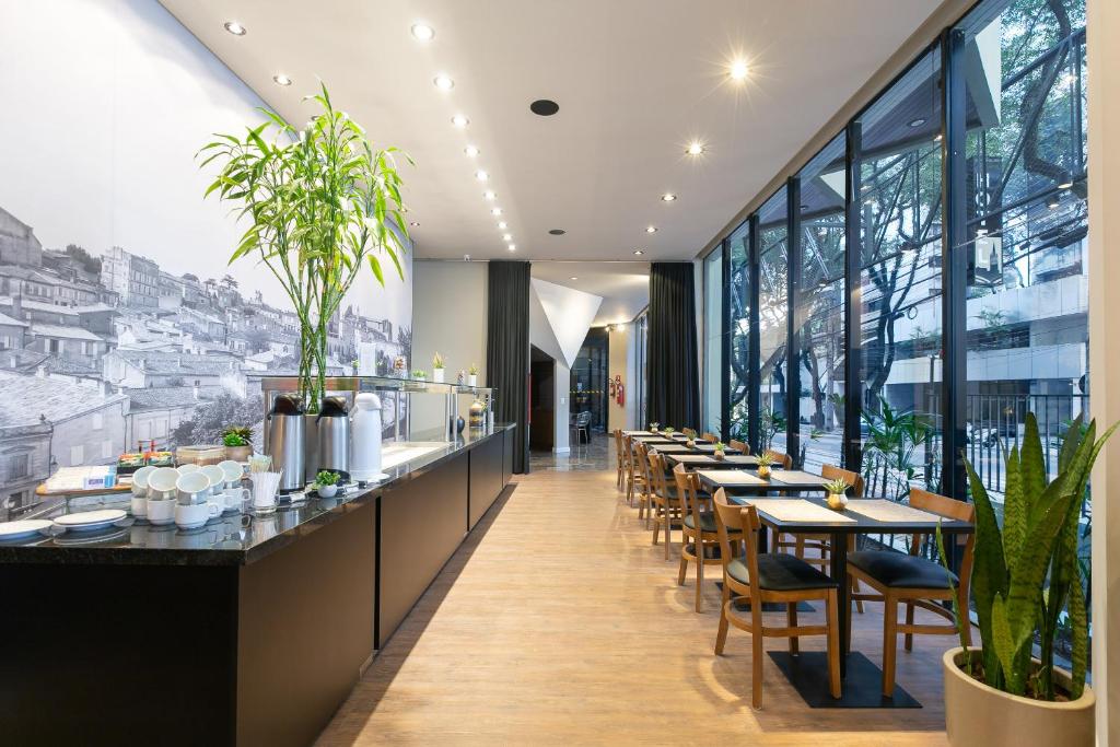  Saint Emilion Hotel