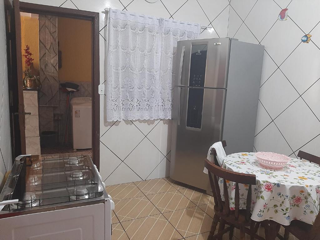  Casa EXCELENTE para temporada!