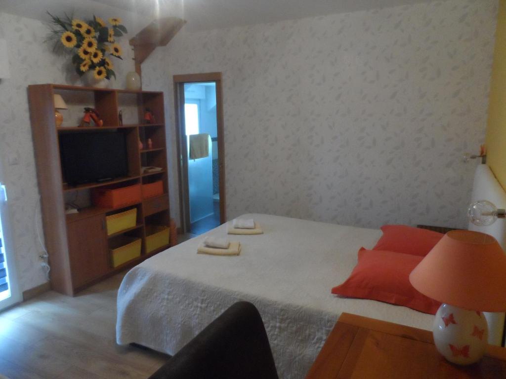 Cafecouet'Breizh - Habitación Triple Con Vistas Al Jardín
