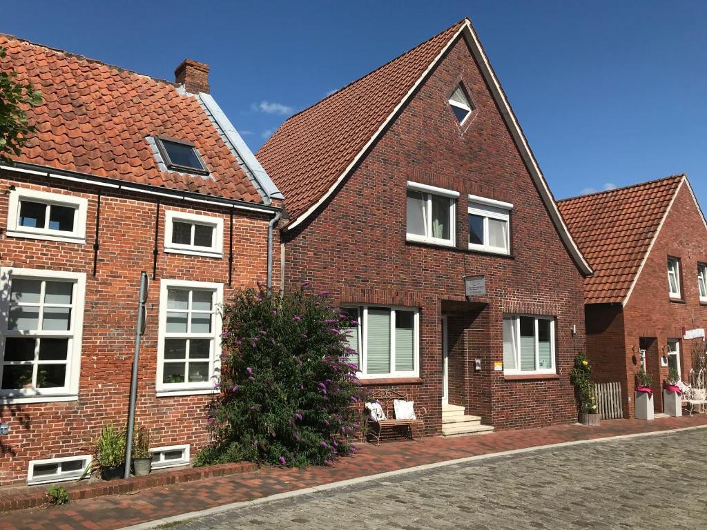 Vier Sterne am Hafen, Ditzum - Holiday Home