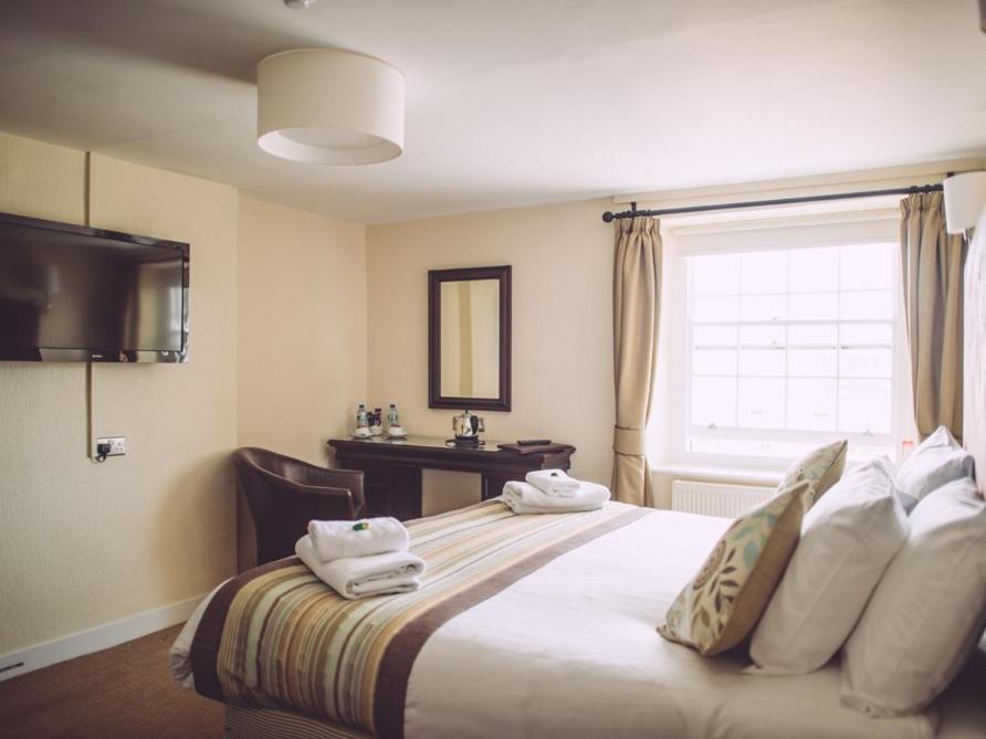 The George - 